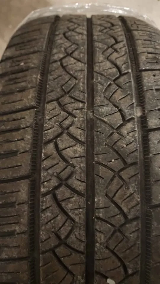 Continental True Contact (All-Season)(205/55/16) image indicator(6)