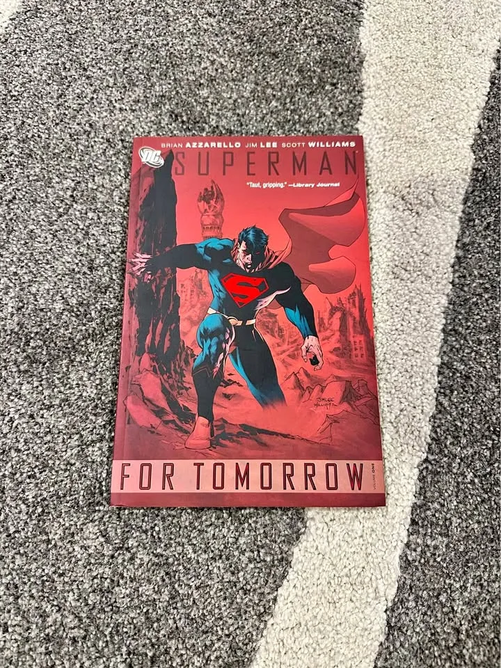 Superman: For Tomorrow Graphic Novel