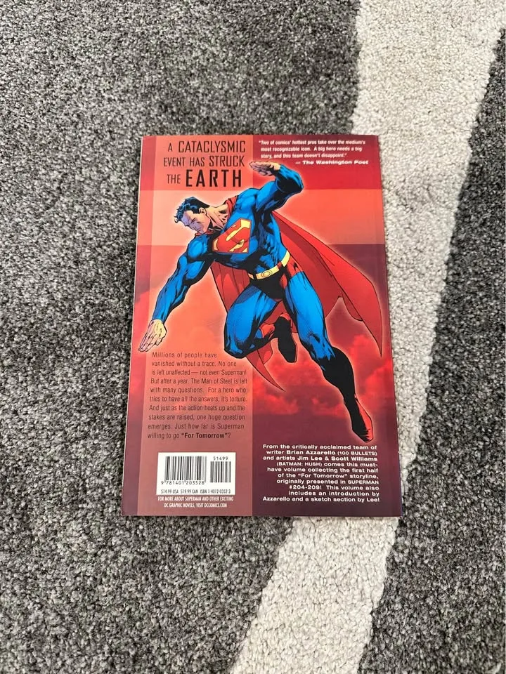 Superman: For Tomorrow Graphic Novel image indicator(2)