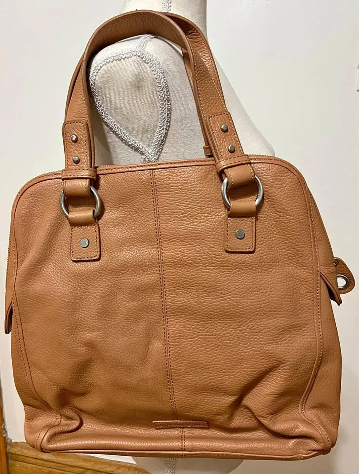 BCBGMAXAZRIA Bags Brown color