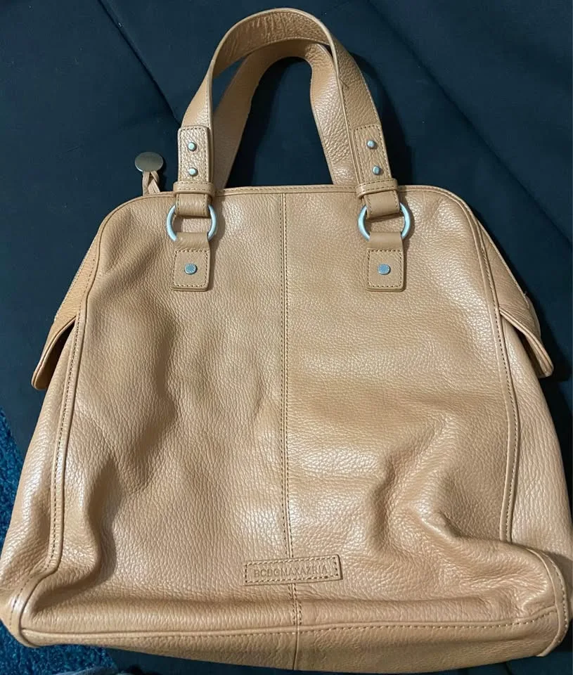 BCBGMAXAZRIA Bags Brown color image indicator(3)