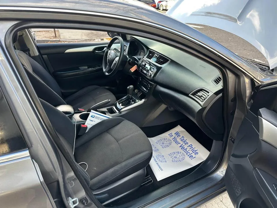 2016 Nissan Sentra image indicator(9)