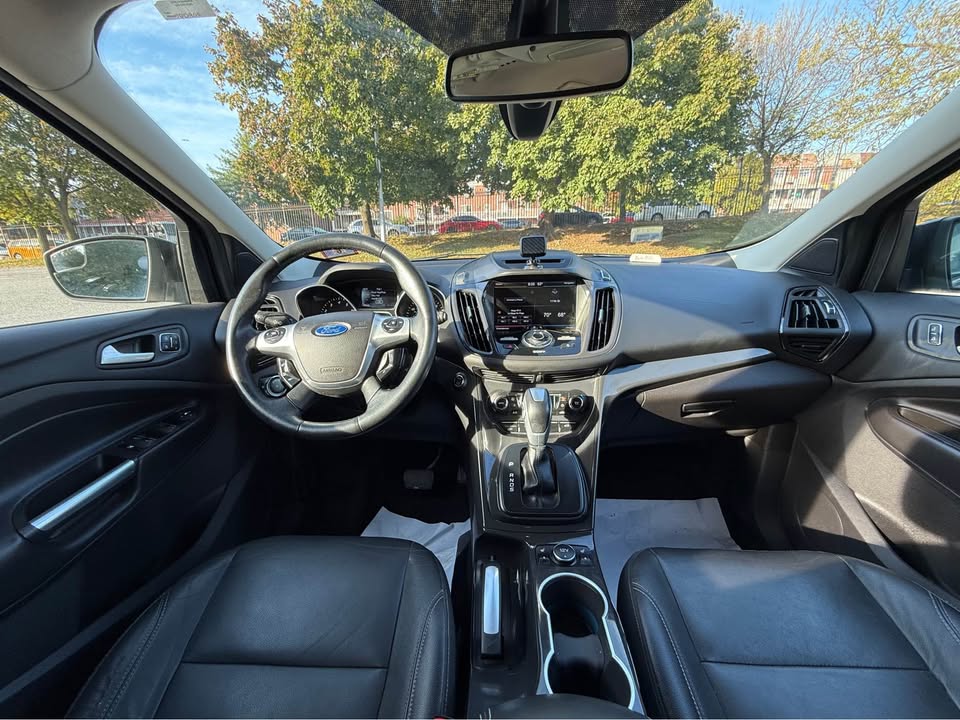 2014 Ford Escape Titanium Sport Utility 4D - photo 5