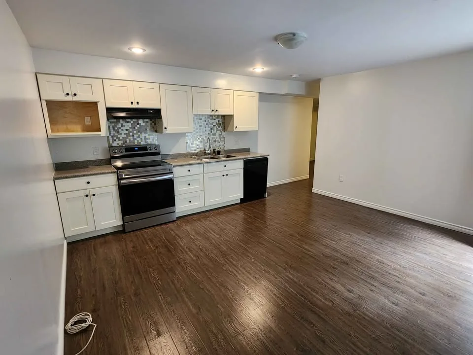 2 Beds 1 Bath - House image indicator(4)