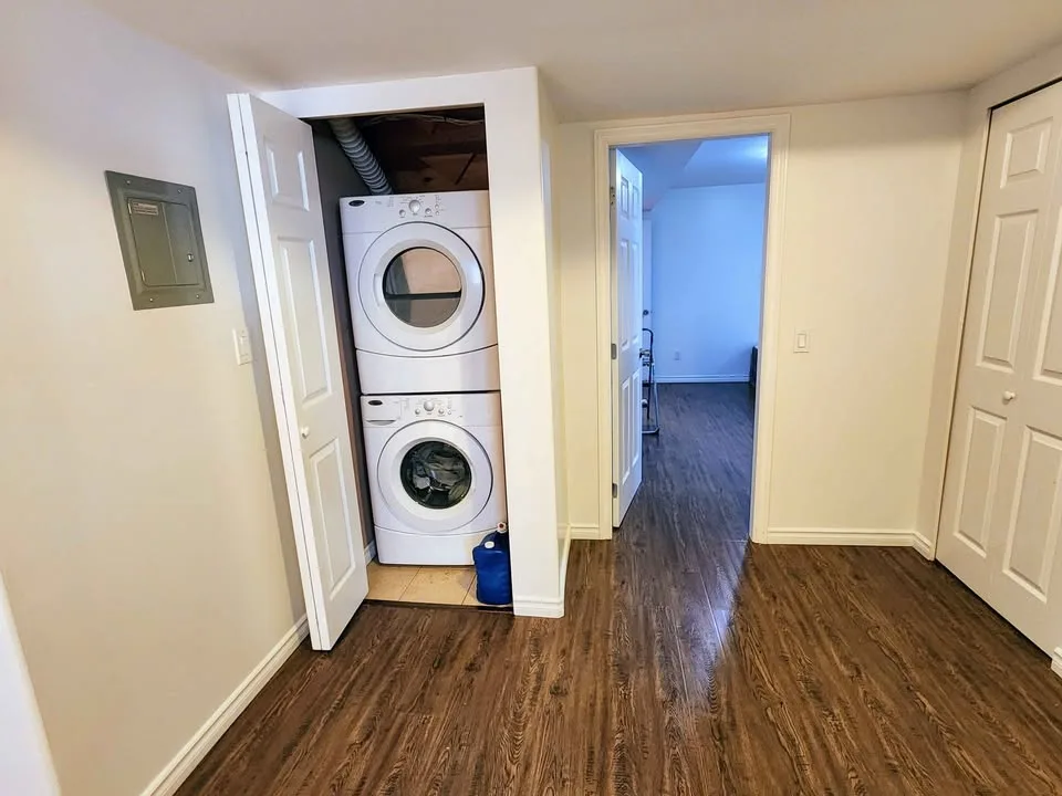 2 Beds 1 Bath - House image indicator(7)