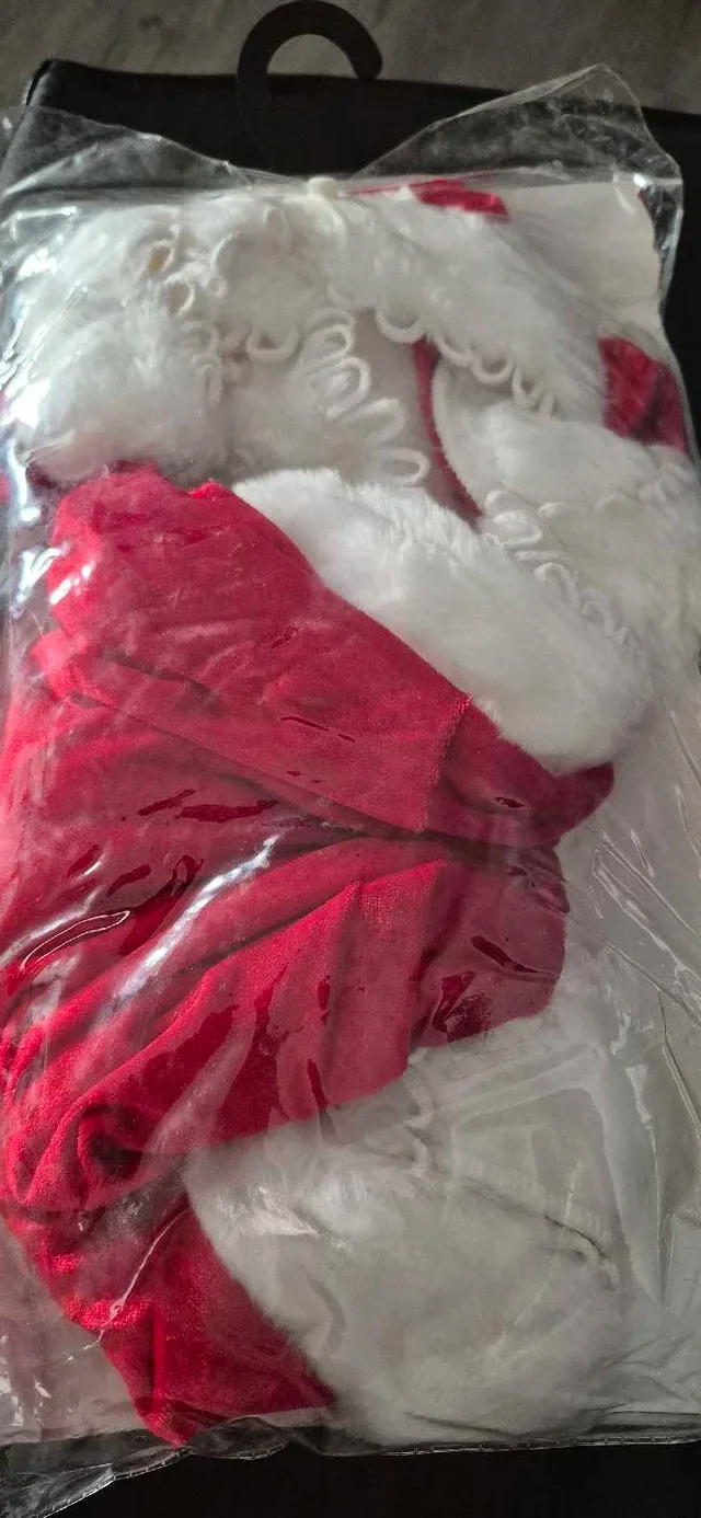 Velvet Hood Trim- Just the hoodie image indicator(3)