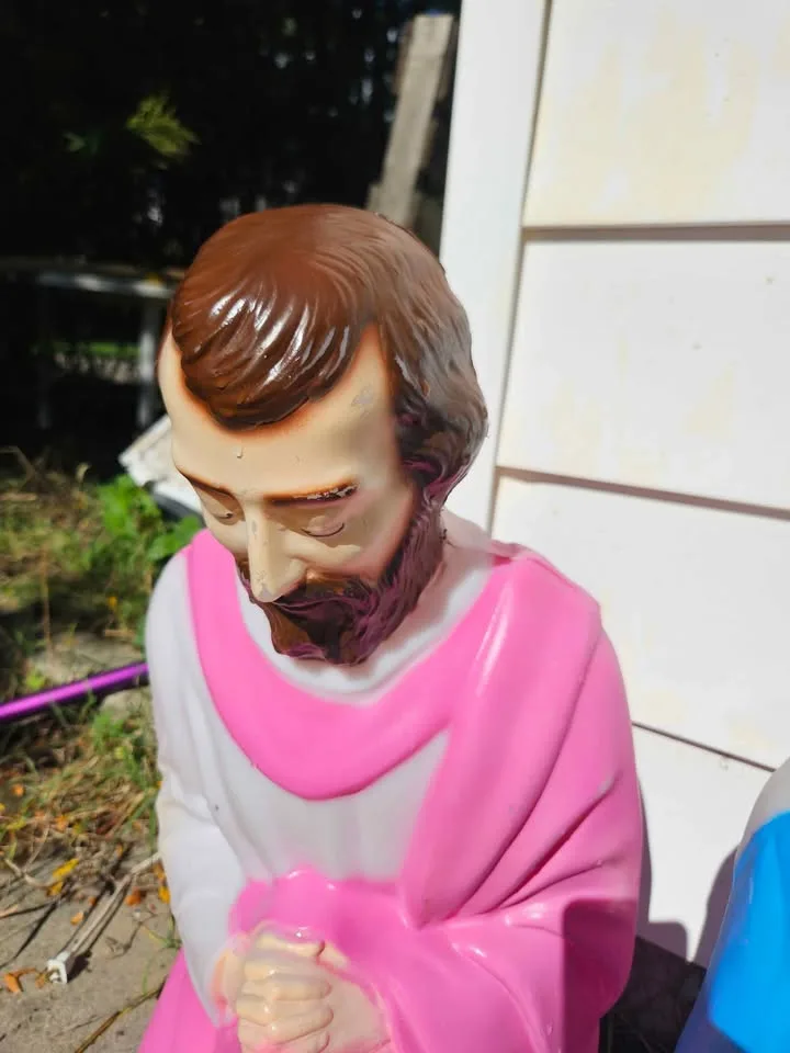 VINTAGE EMPIRE NATIVITY SET 27" JOSEPH MARY image indicator(3)