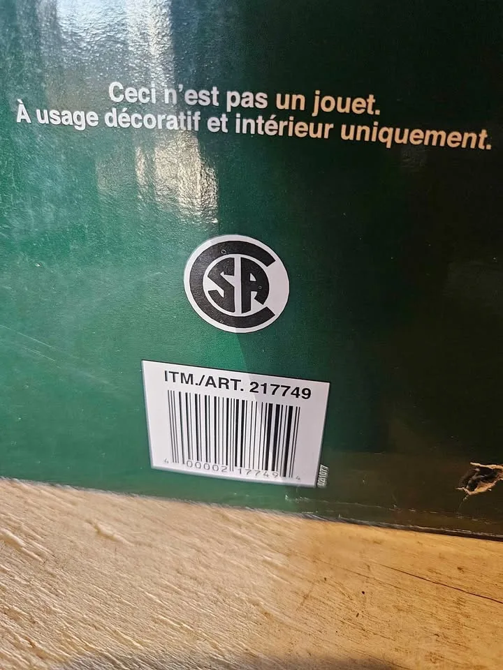 JAIMY’S Christmas Lighted Treehouse Village image indicator(9)