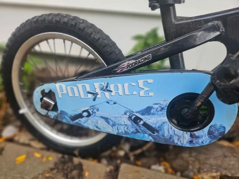 Star Wars Episode 1 Kids Bike Collectible image indicator(2)