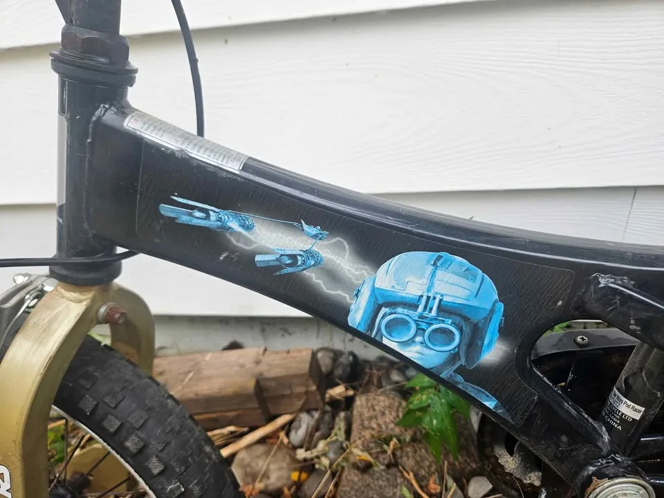 Star Wars Episode 1 Kids Bike Collectible image indicator(8)