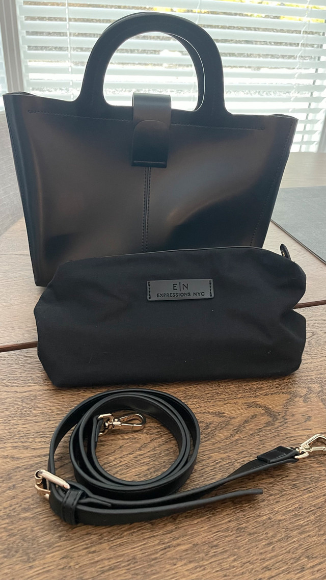 EXPRESSIONS NYC Handbag