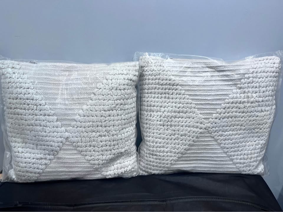 Brand new cushions for sale - photo 3