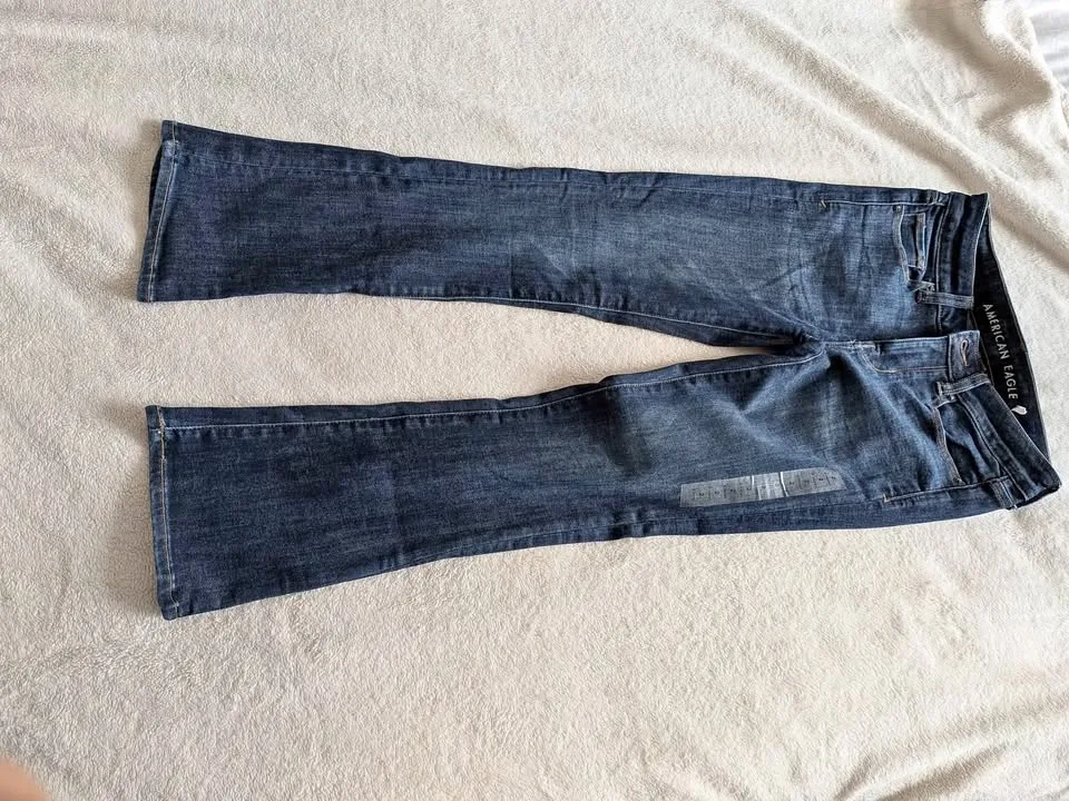 American Eagle Outfitters Women's Dark Indigo Boot Cut Jeans - s thumbnail