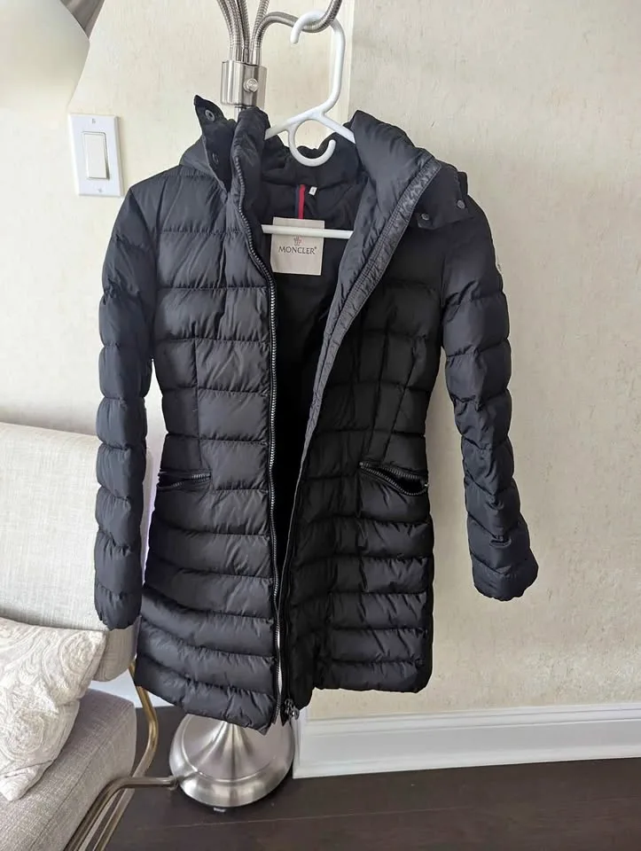 Moncler Kids Elegant Black Puffer Jacket Size 12A thumbnail