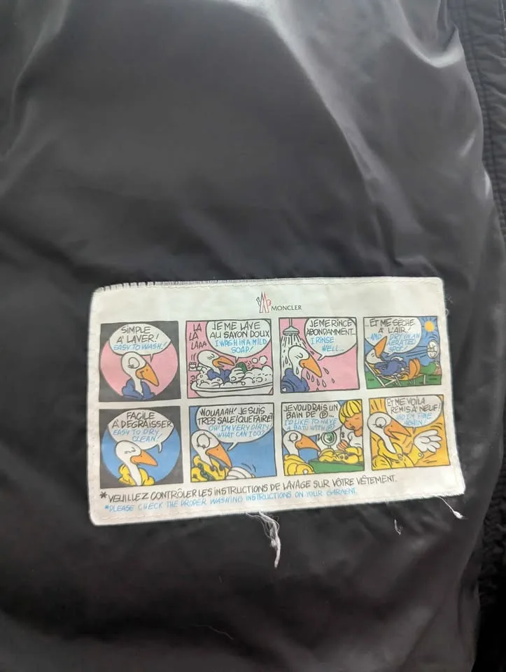 Moncler Kids Elegant Black Puffer Jacket Size 12A image indicator(4)