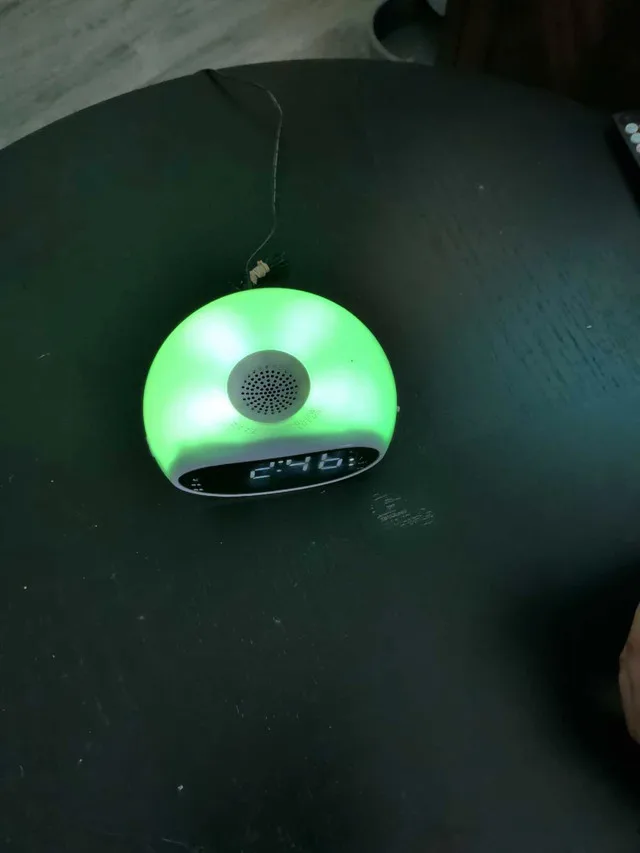 Colour Changing Clock Radio image indicator(3)