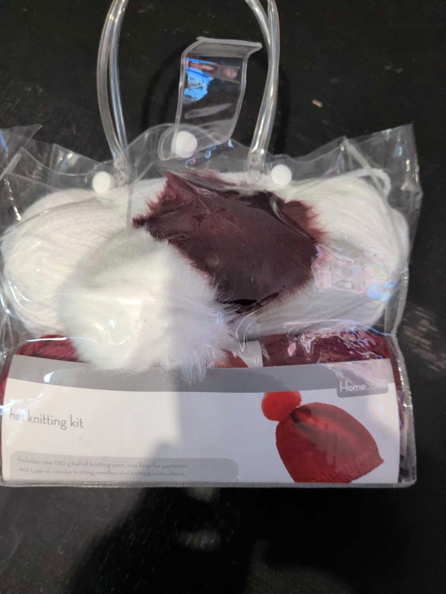 Hat knitting kit
