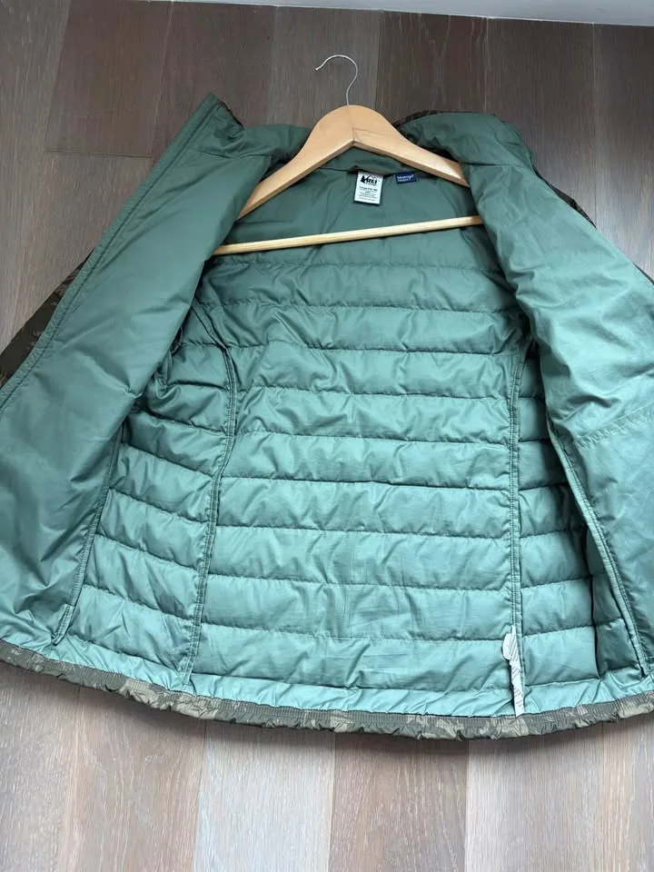 Winter REI shell YOUTH size 14-16 image indicator(2)