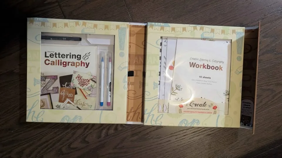 ✒️ Lettering and Calligraphy Starter Set image indicator(2)