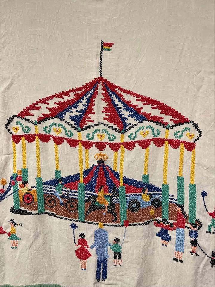 Vintage Hand Cross Stitched Tapestry - photo 4