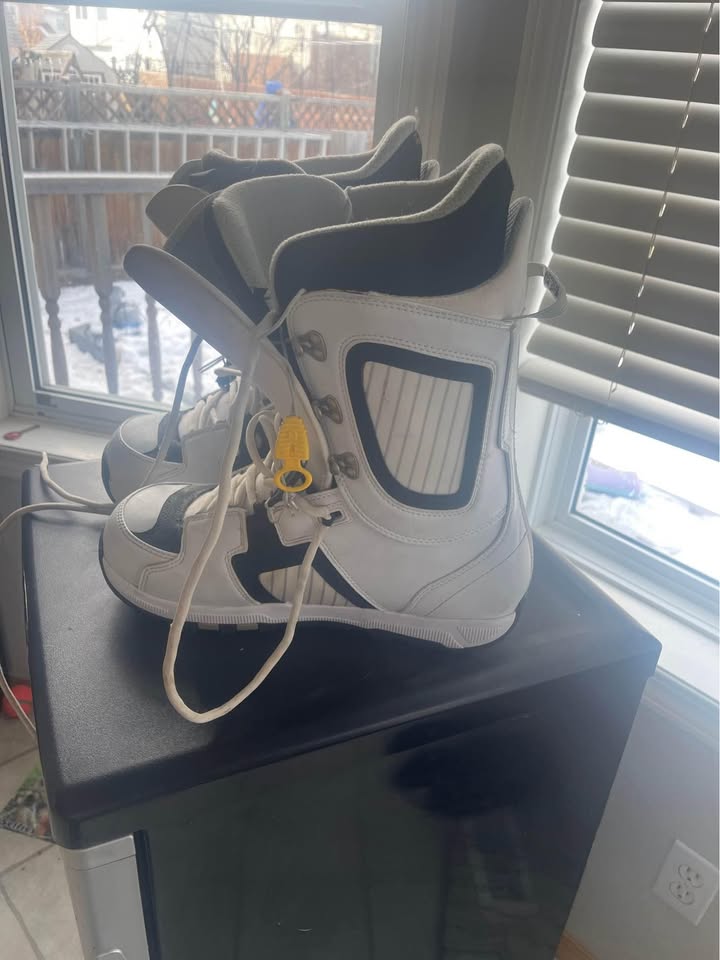Burton snowboarding boots freestyle - photo 2