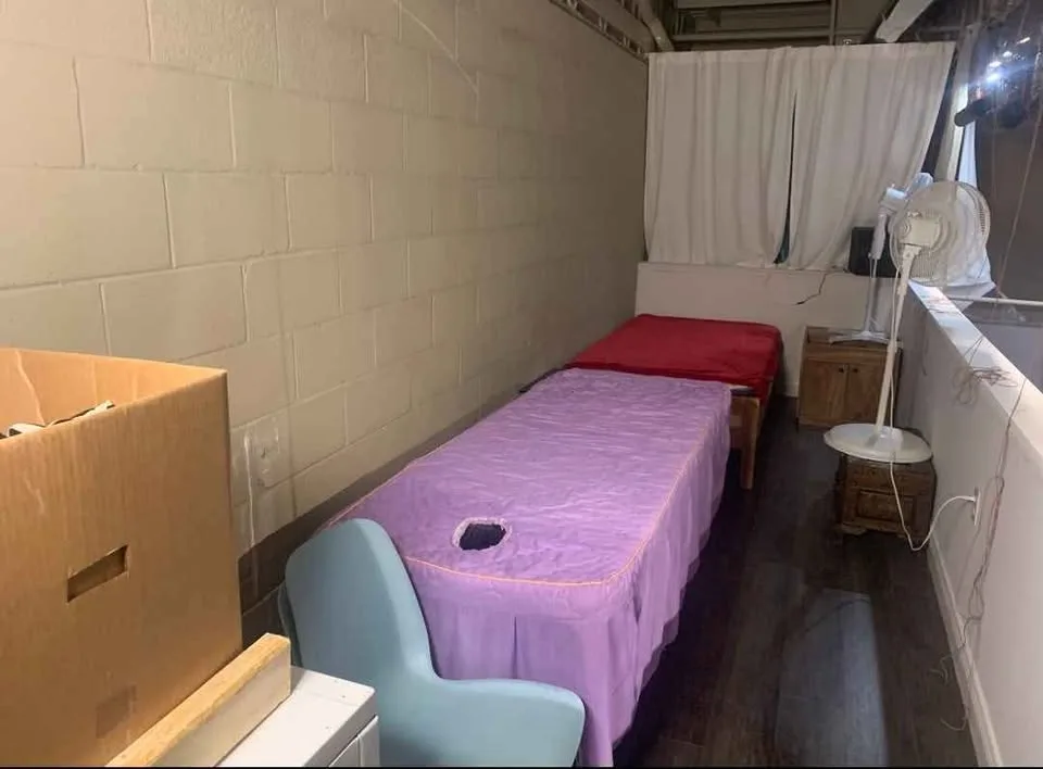 Industrial Unit for Sale N12502922 image indicator(7)