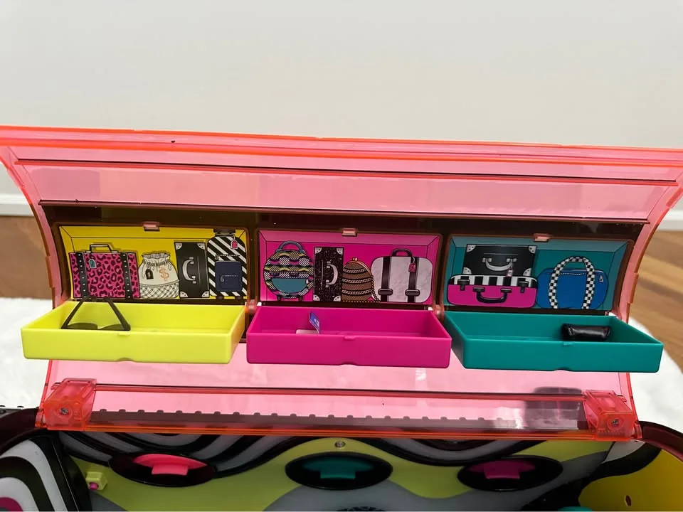 LOL Dolls Plane 4-in-1 image indicator(2)