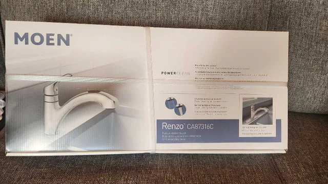 New unopened Moen Renzo Faucet - make an offer image indicator(2)