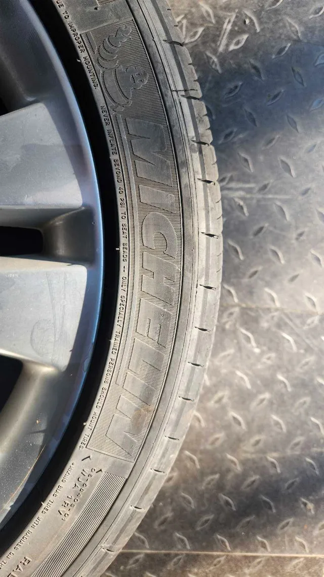 Michelin Tires image indicator(5)