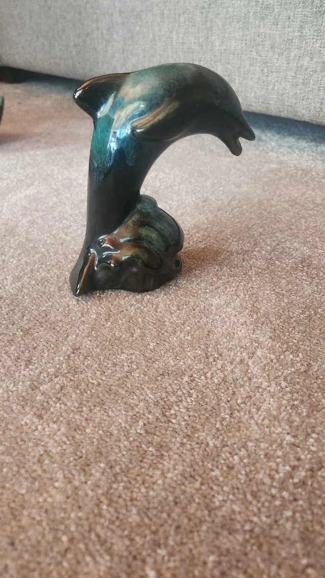 Blue Mountain Pottery - Dolphin Figurine image indicator(2)