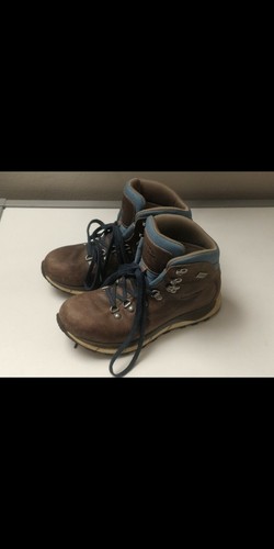 Waterproof Leather Alpine Hiking Boot L.L. Bean 7.5 women's - photo 3