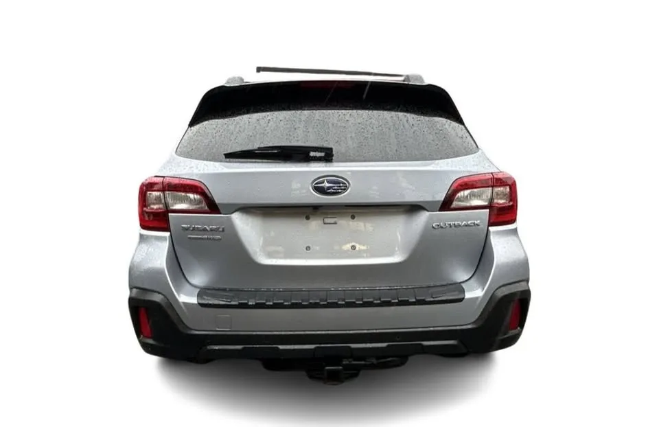 2018 Subaru Outback 2.5i Limited image indicator(6)