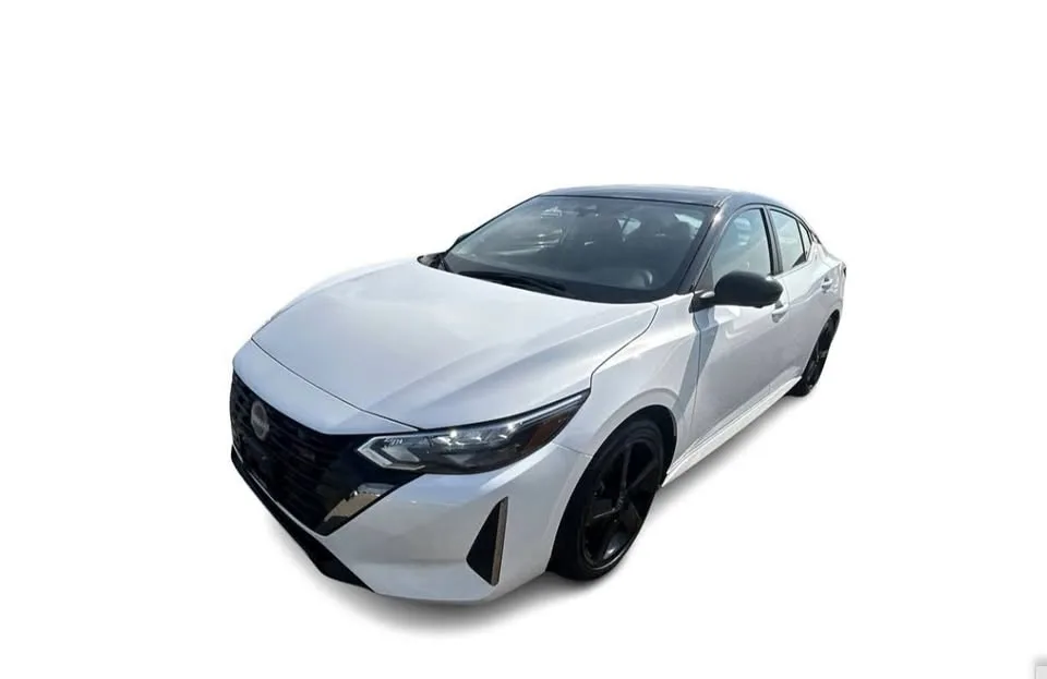 2024 Nissan Sentra SR FWD thumbnail