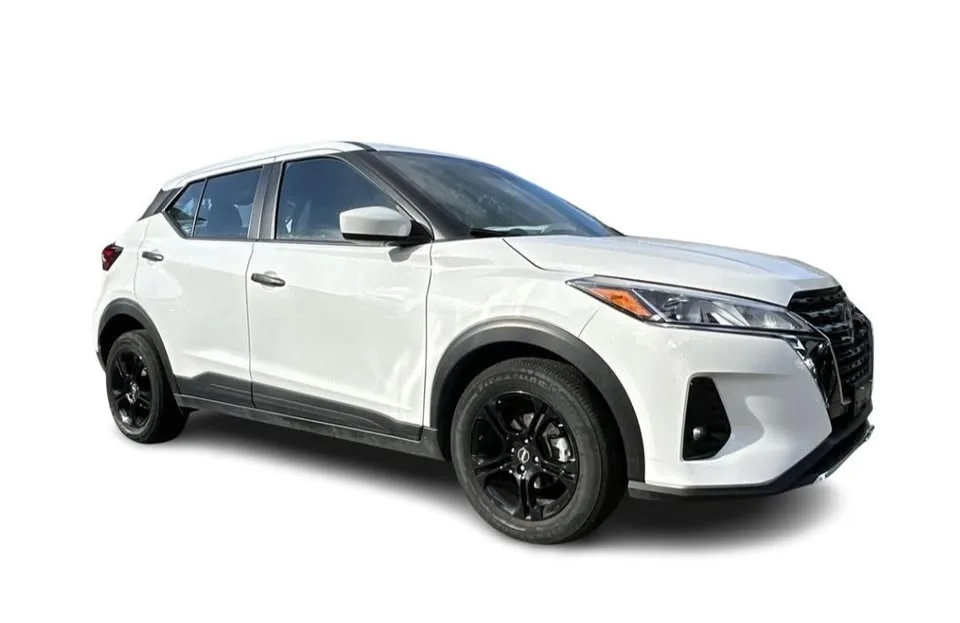 2024 Nissan kicks s fwd image indicator(8)