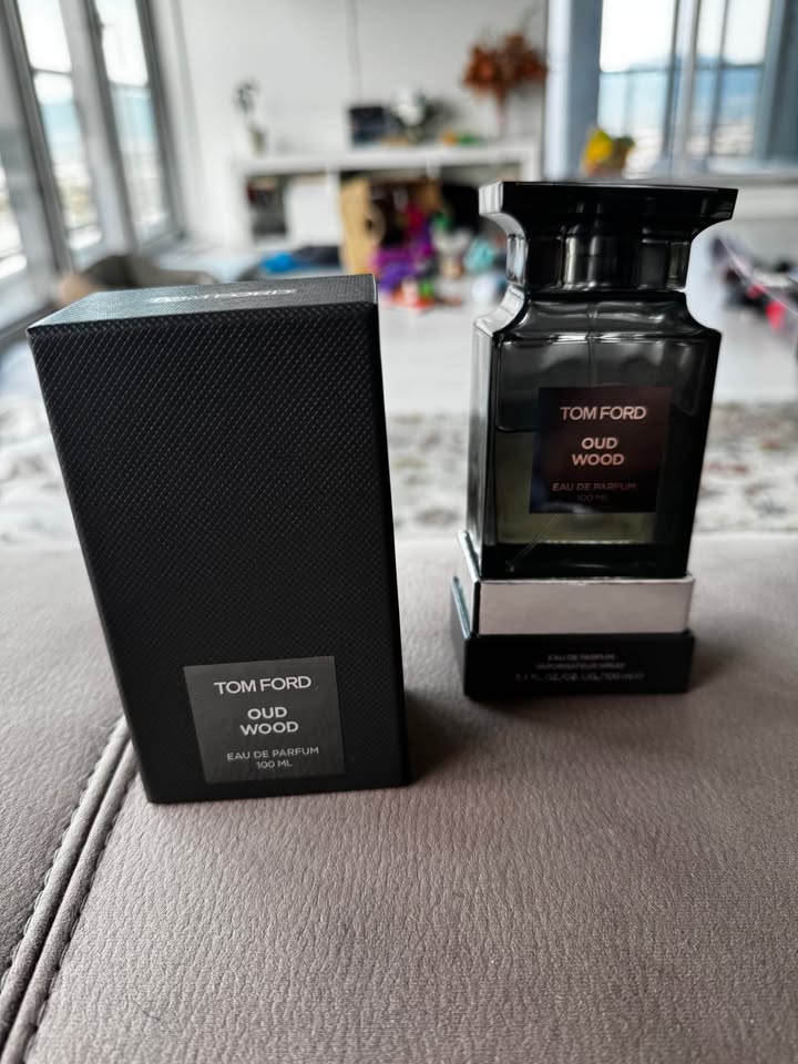 Tom Ford Oud Wood (Authentic) - photo 3