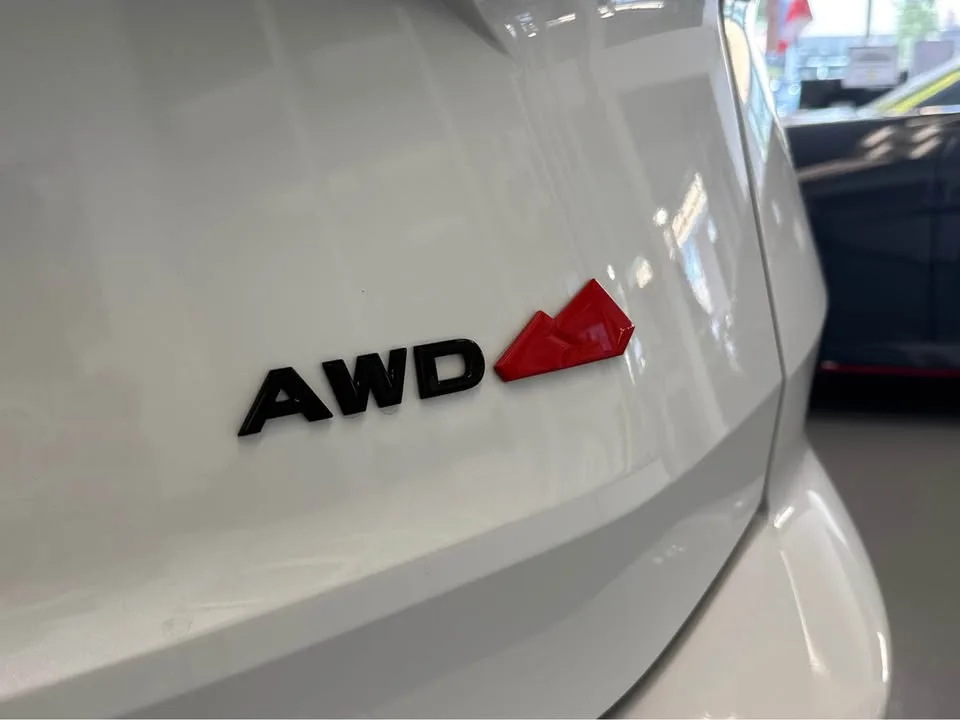 2026 Nissan rogue rock creek image indicator(4)