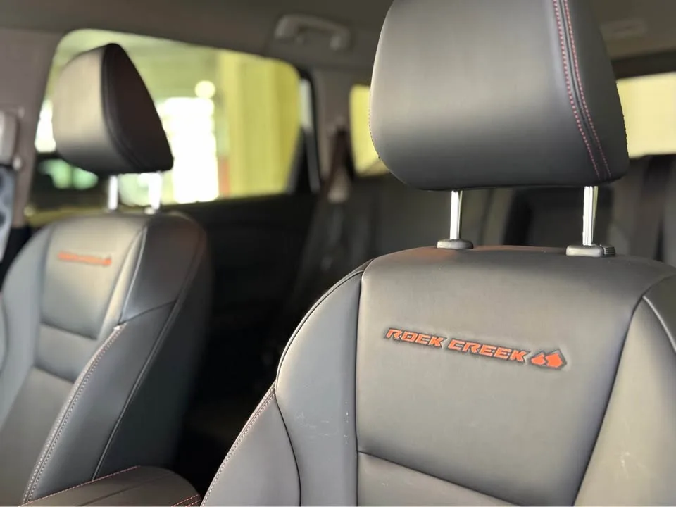 2026 Nissan rogue rock creek image indicator(5)