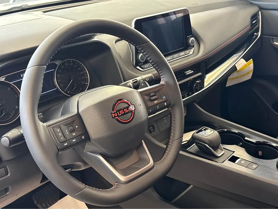 2026 Nissan rogue rock creek image indicator(6)