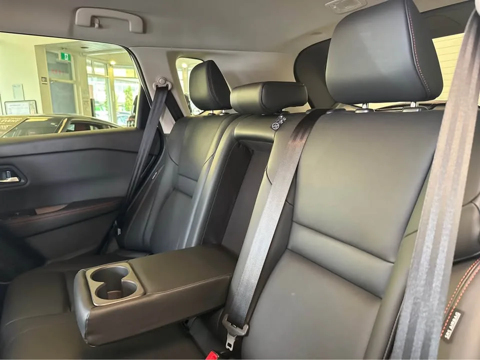 2026 Nissan rogue rock creek image indicator(7)