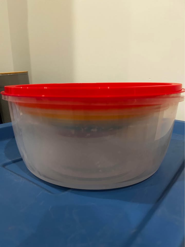 Plastic Nesting Bowls With Lids - photo 3