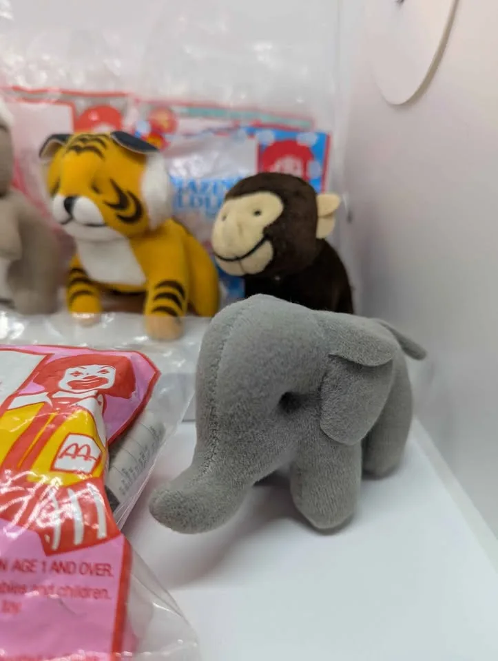 Plush Animals Lot image indicator(4)