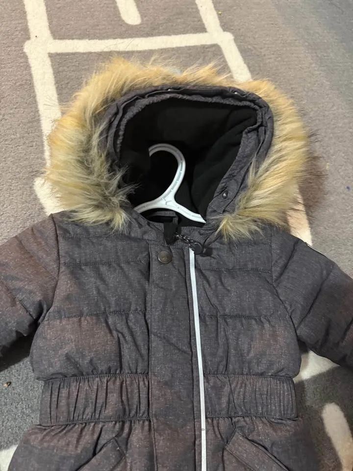 Baby snowsuit image indicator(2)