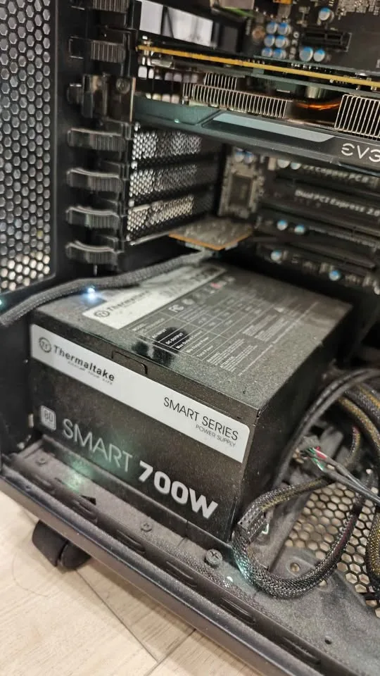 Desktop (once was top) image indicator(5)