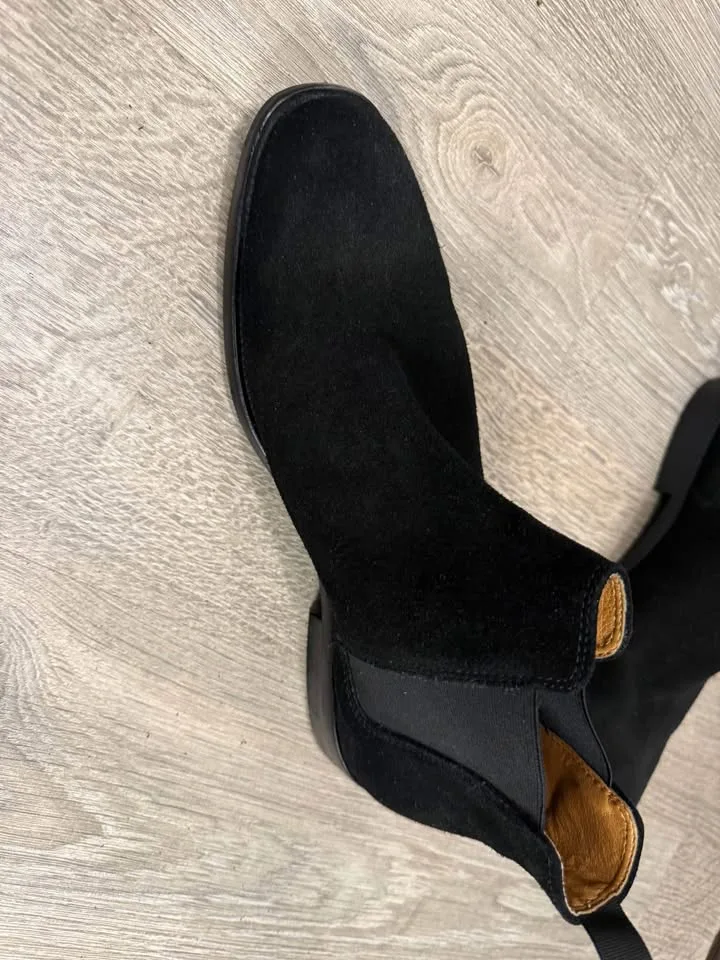 Aldo Vianello size 10 very good condition image indicator(3)