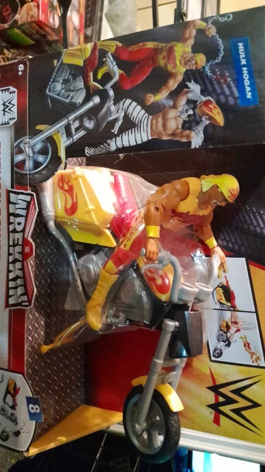 Hulk hogan collectable 200 each or 350 for both..never opened image indicator(2)