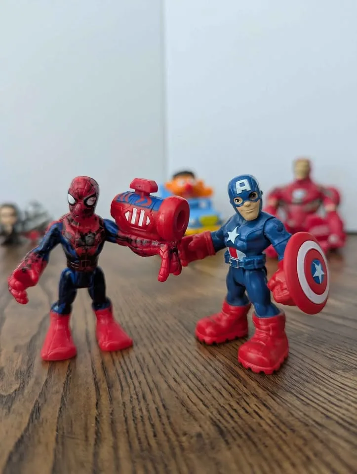 $10 Lot Various Toys image indicator(3)