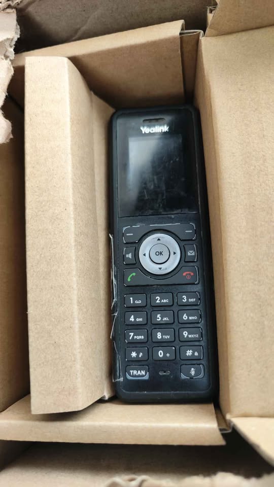 Yealink W59R dect cordless phone (2 units) - photo 2