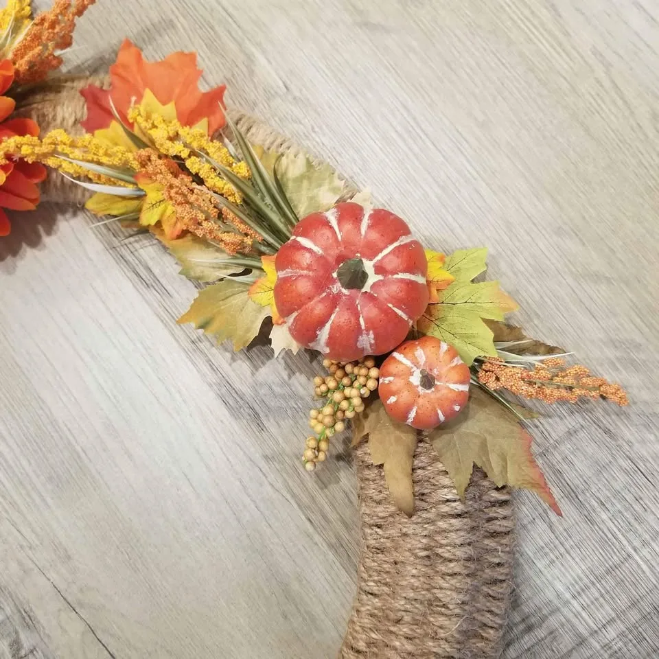 Handmade Fall Wreath image indicator(3)