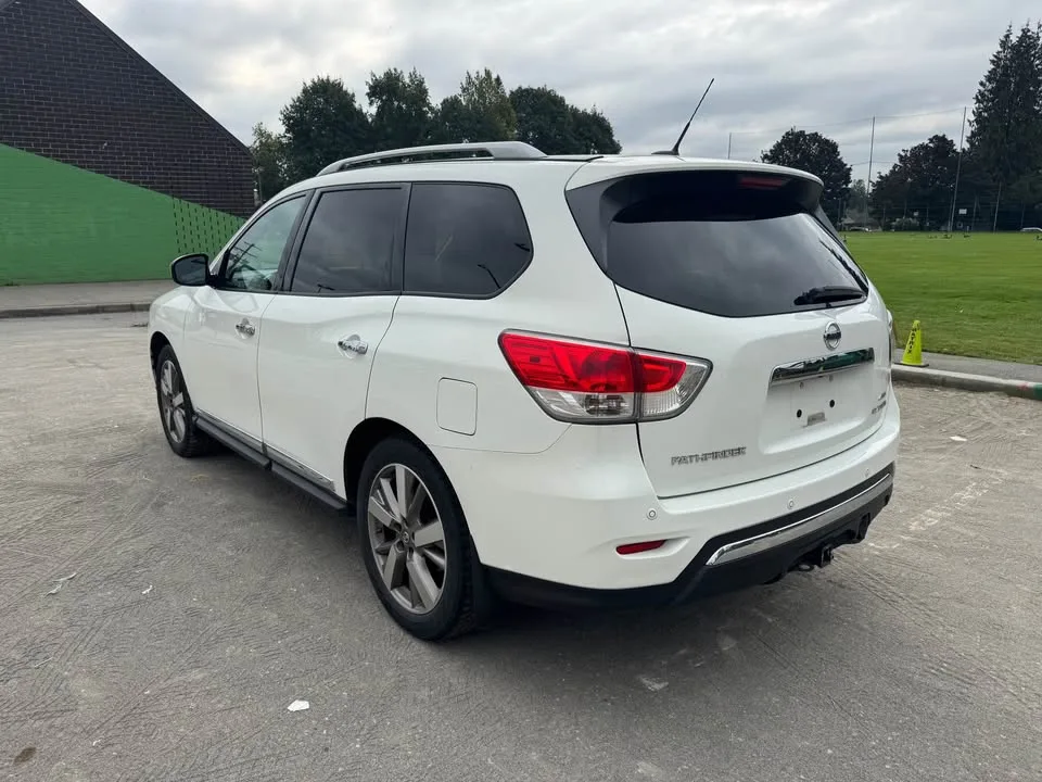 2014 Nissan pathfinder platinum 4x4 image indicator(3)