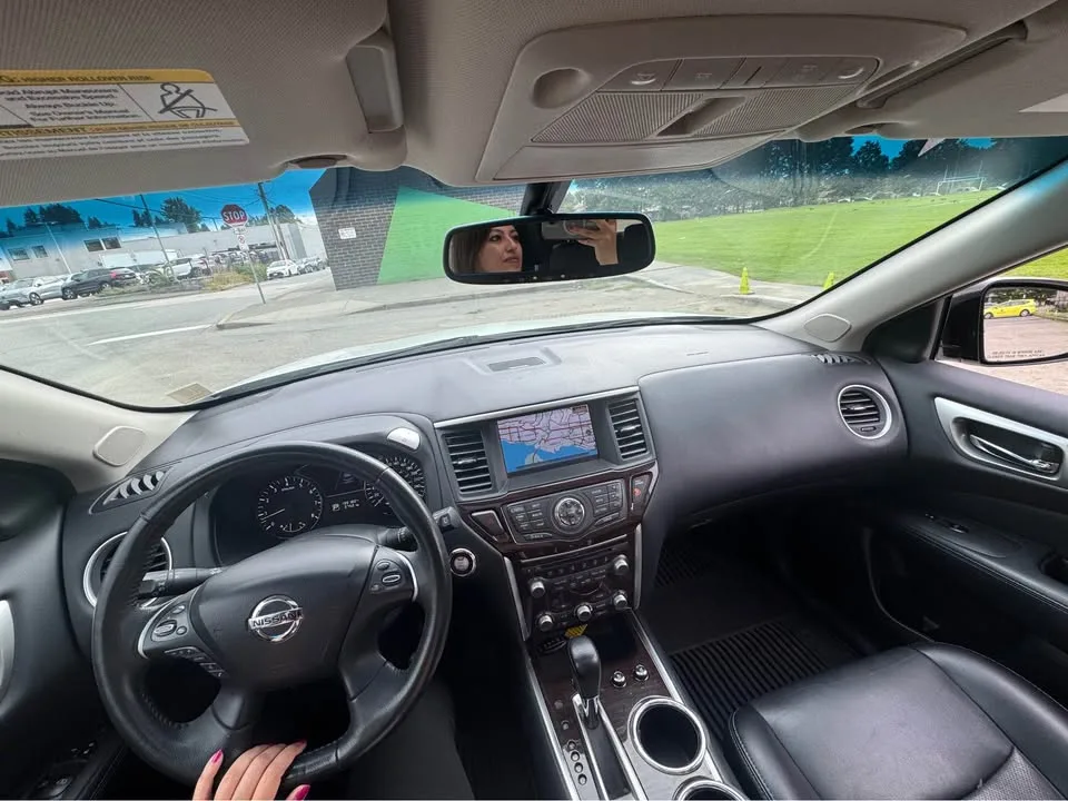 2014 Nissan pathfinder platinum 4x4 image indicator(9)